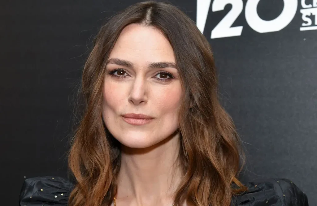 Voici le produit fétiche de Keira Knightley pour redessiner ses sourcils